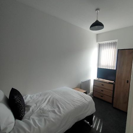 Lovely Refurbished Apartments, Morecambe Promenade מראה חיצוני תמונה