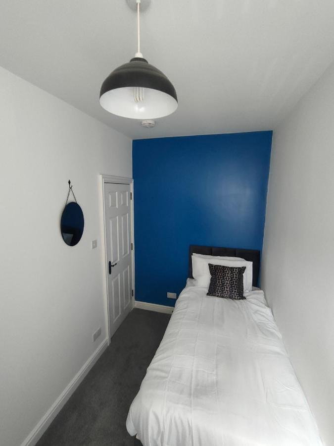 Lovely Refurbished Apartments, Morecambe Promenade מראה חיצוני תמונה
