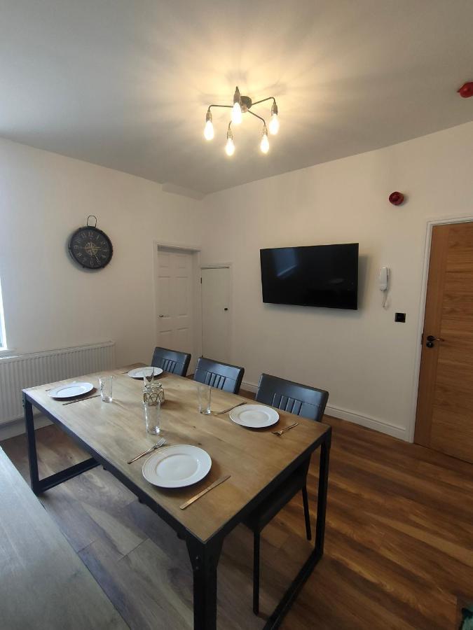 Lovely Refurbished Apartments, Morecambe Promenade מראה חיצוני תמונה
